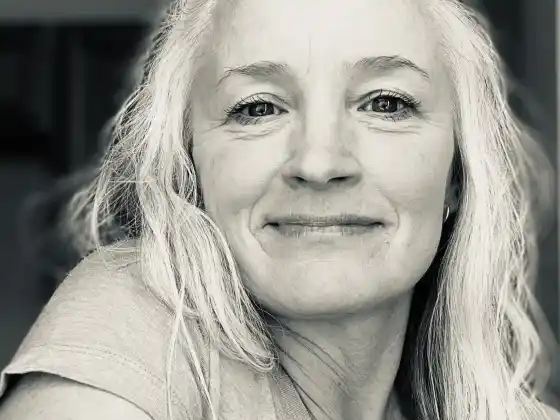 Lisa Knowlton,
Health & Wellness, Spirituality, Grief, Love and Relationships, Personal Development & Coaching, Arts
Expert at Hội thảo Empower 2025